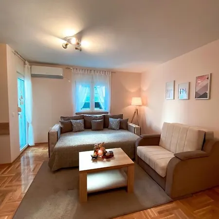 Srbljak Apartment *